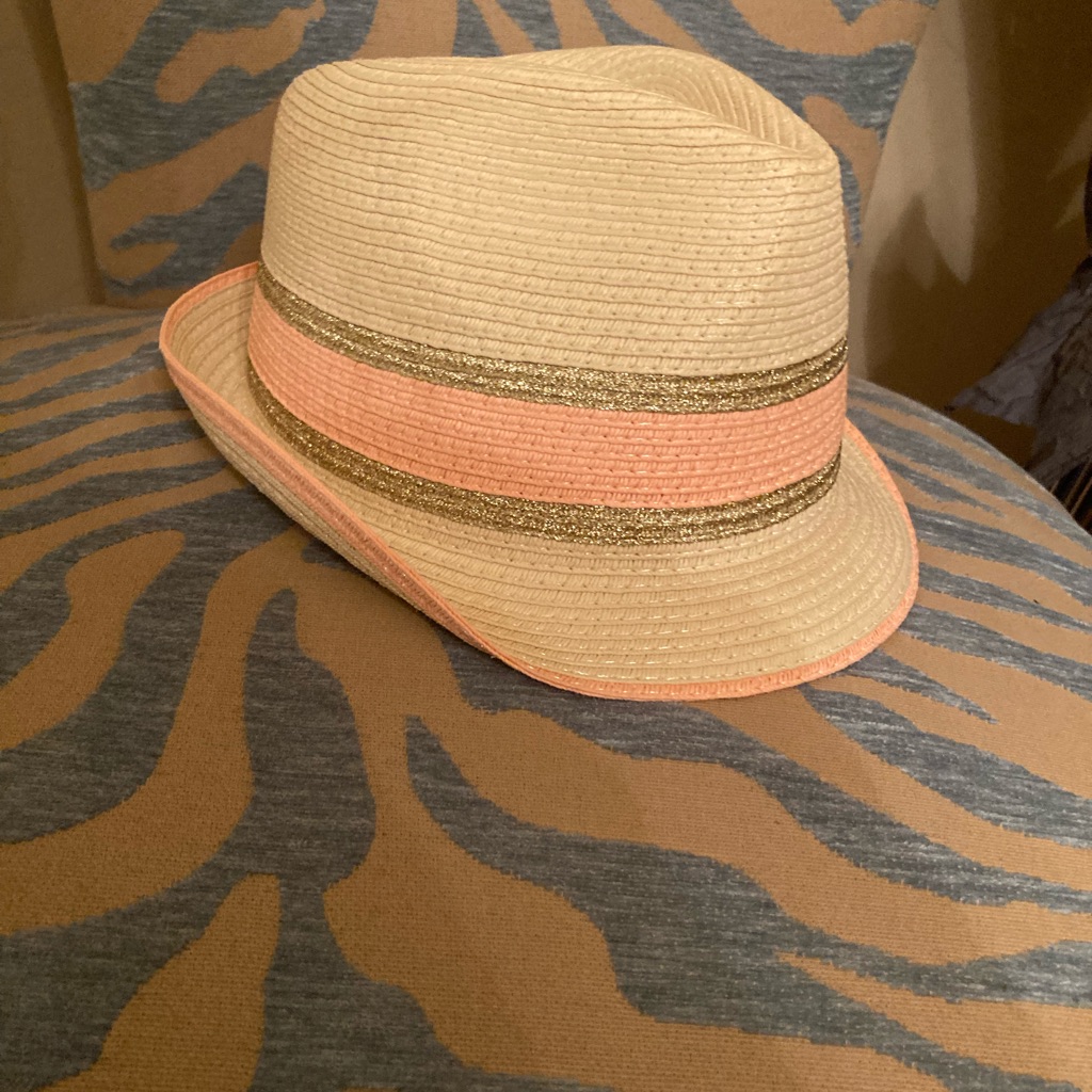 Fiadora Hat